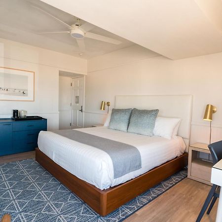 Newport Beach Hotel Екстер'єр фото