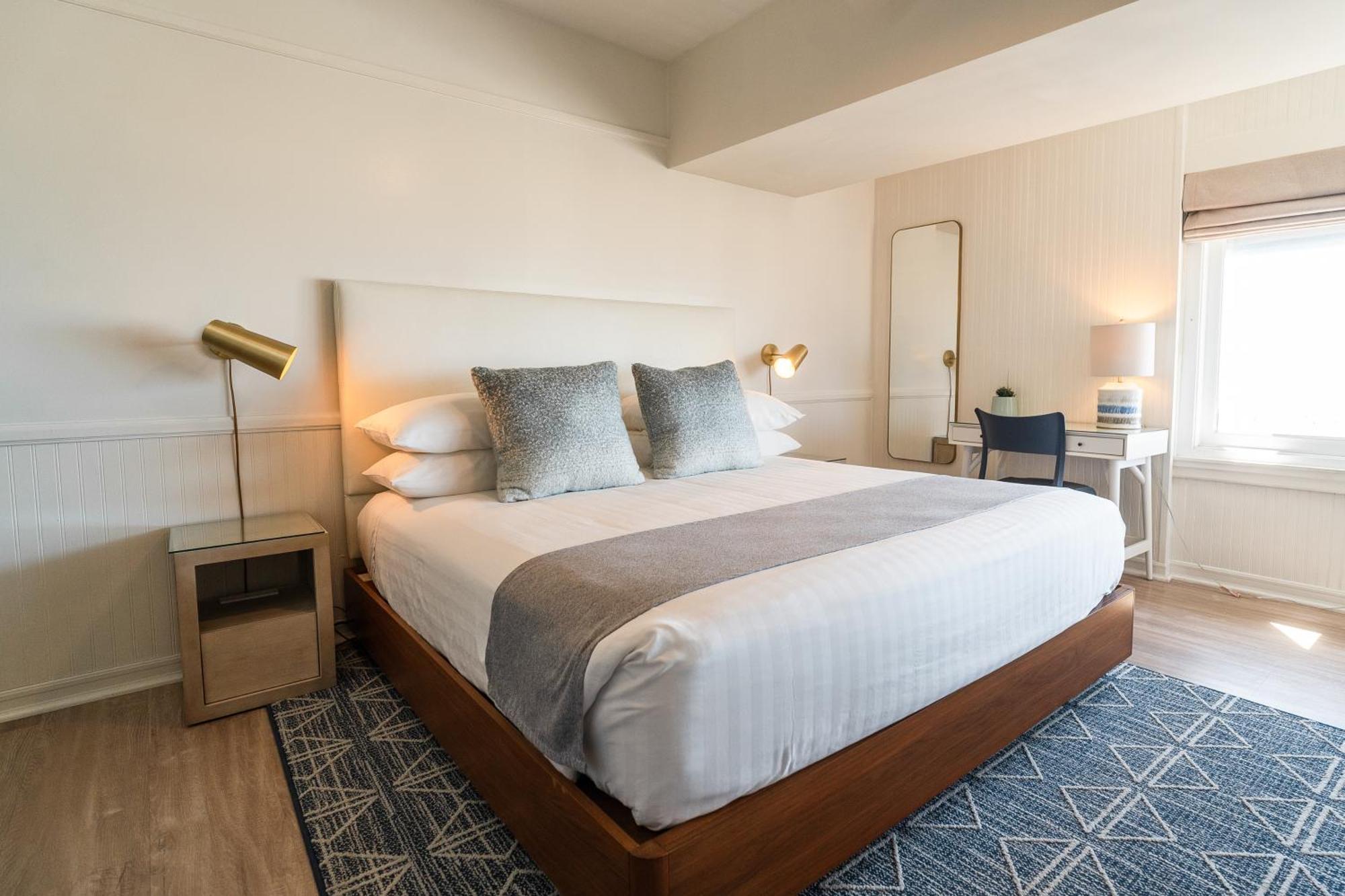 Newport Beach Hotel Екстер'єр фото