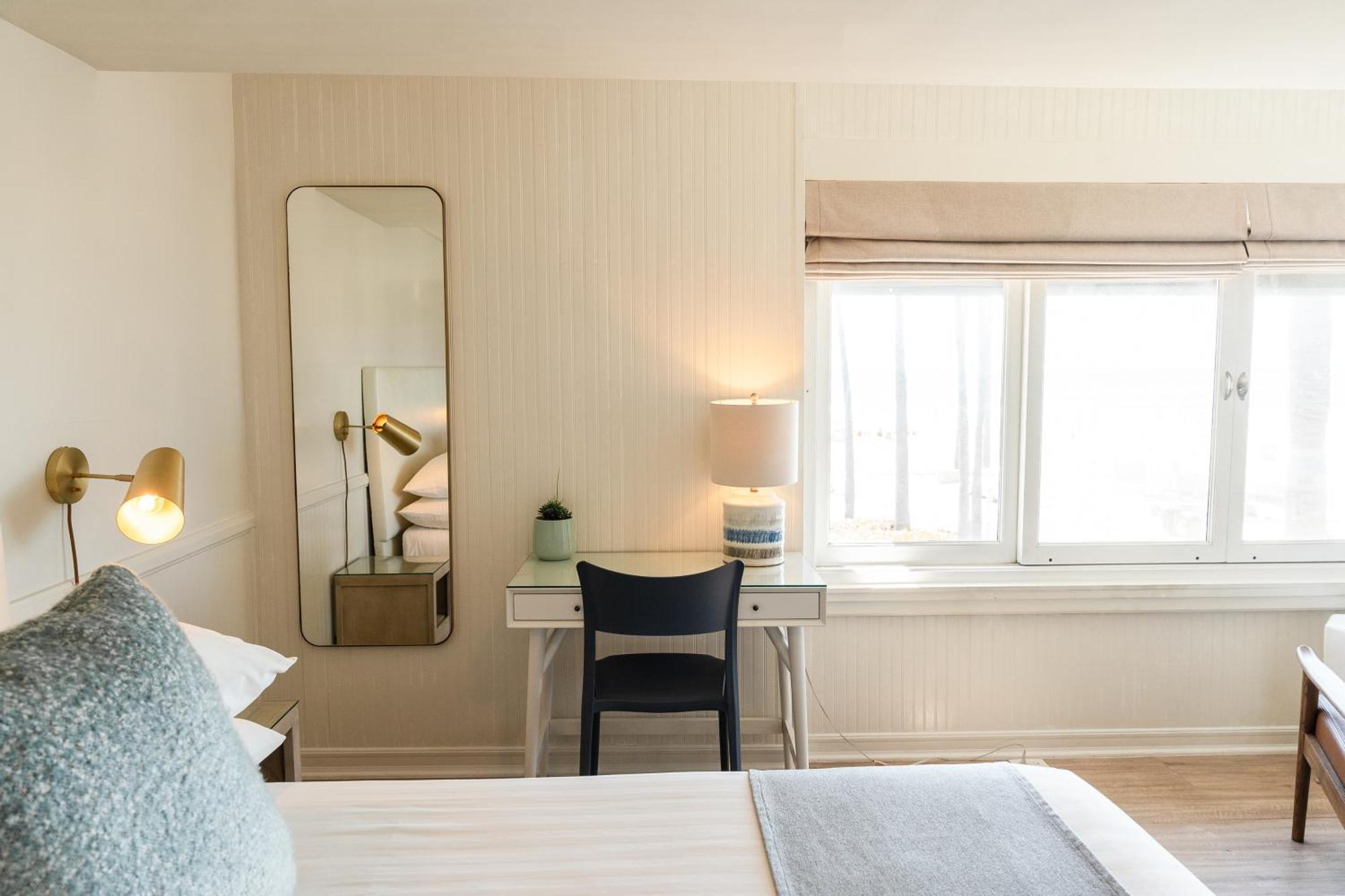Newport Beach Hotel Екстер'єр фото