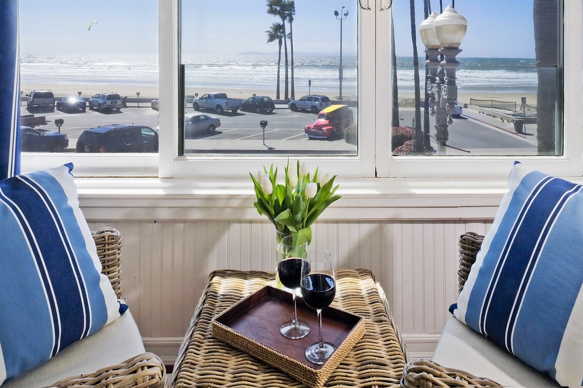 Newport Beach Hotel Екстер'єр фото